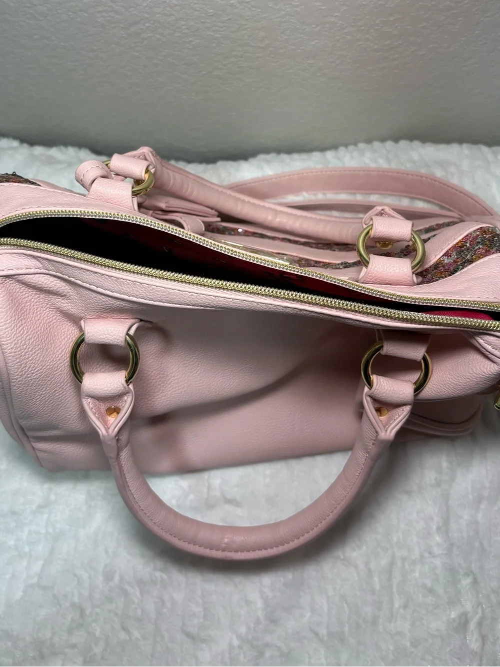 💖 Betsey Johnson Pink Sequin Satchel Crossbody Bag
